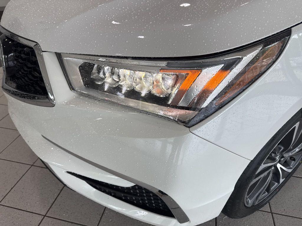 used 2020 Acura MDX car, priced at $23,388