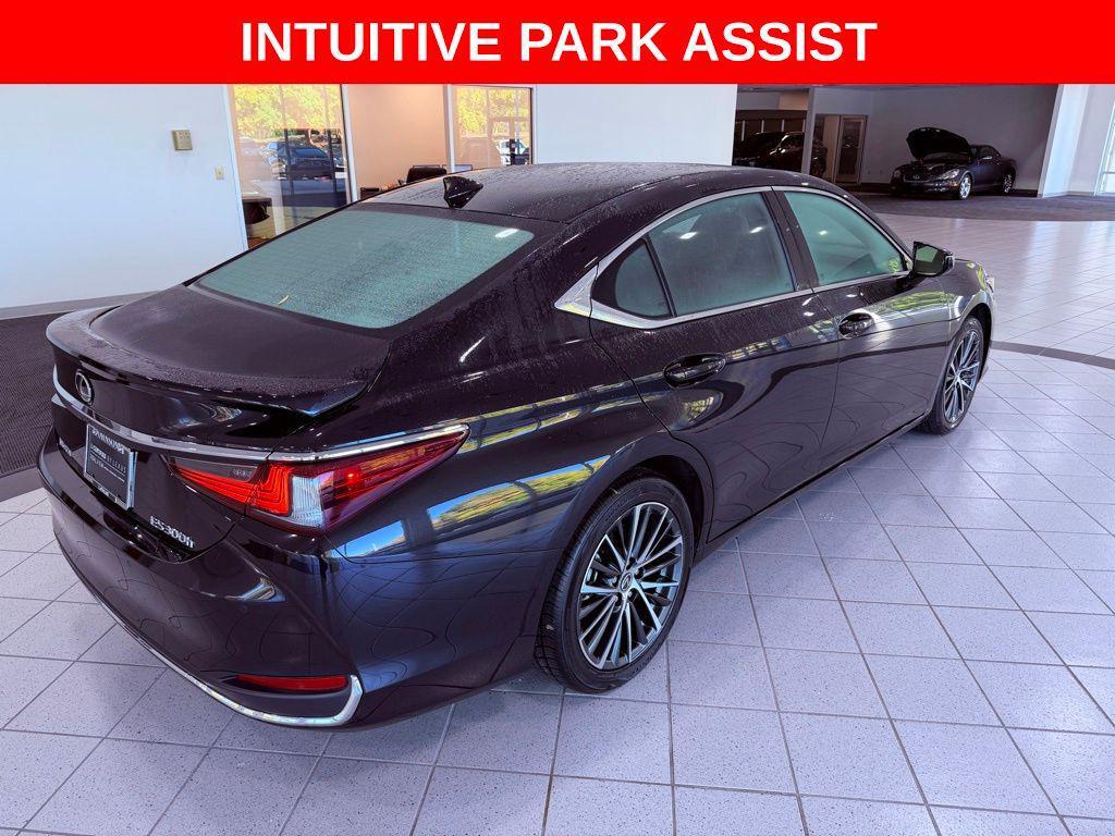 used 2024 Lexus ES 300h car, priced at $43,488