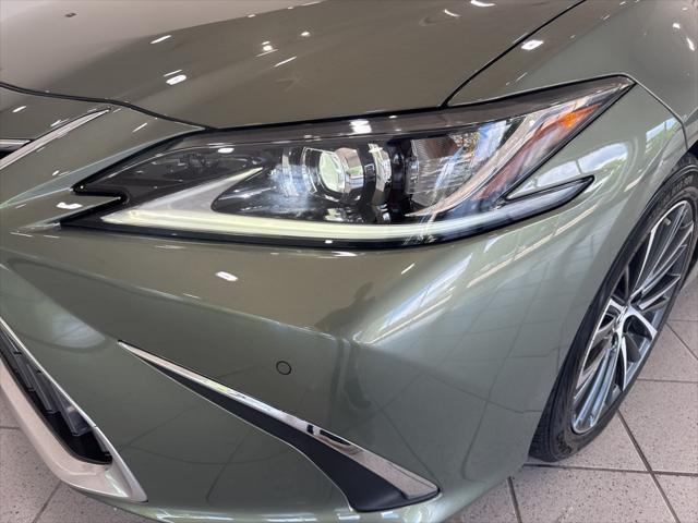 used 2022 Lexus ES 350 car, priced at $38,488