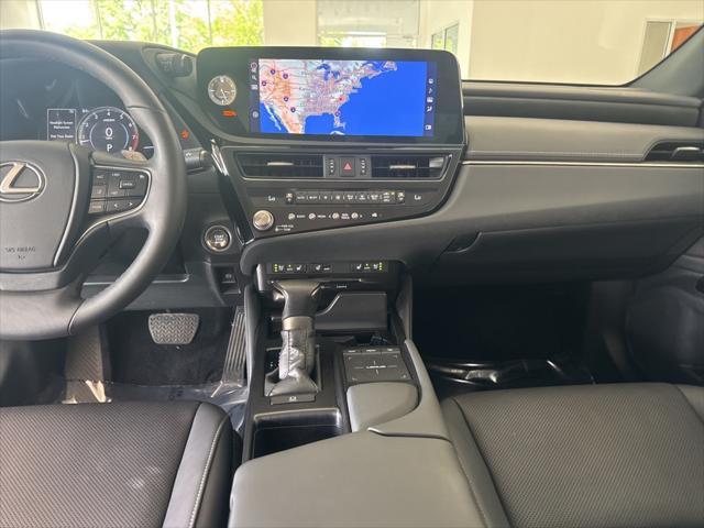 used 2022 Lexus ES 350 car, priced at $38,488