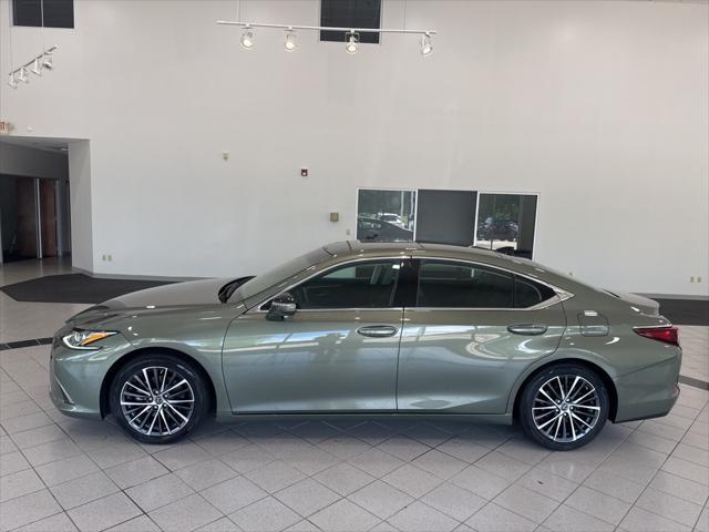 used 2022 Lexus ES 350 car, priced at $38,488