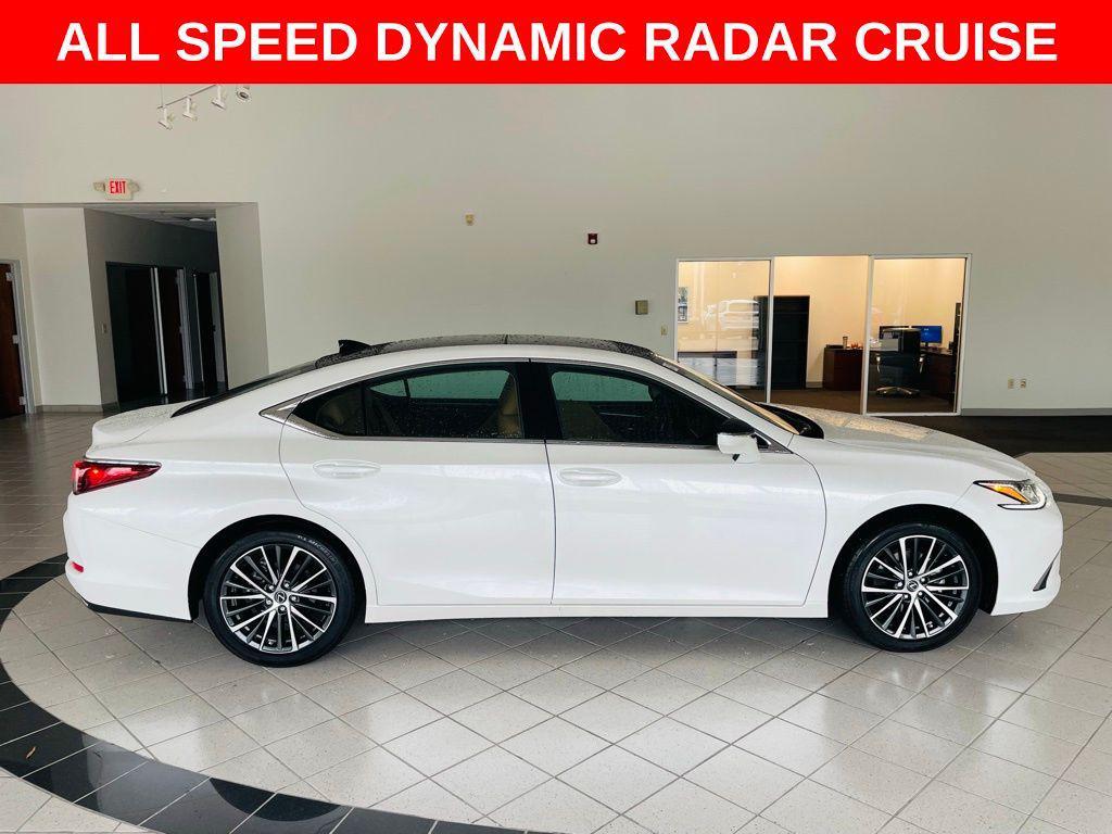 used 2024 Lexus ES 350 car, priced at $44,988