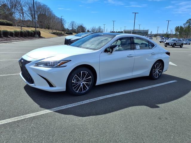 new 2025 Lexus ES 350 car, priced at $50,214