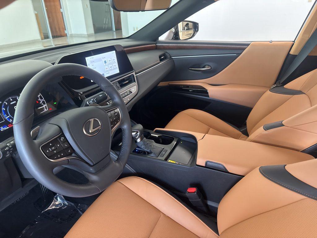 used 2024 Lexus ES 350 car, priced at $40,988