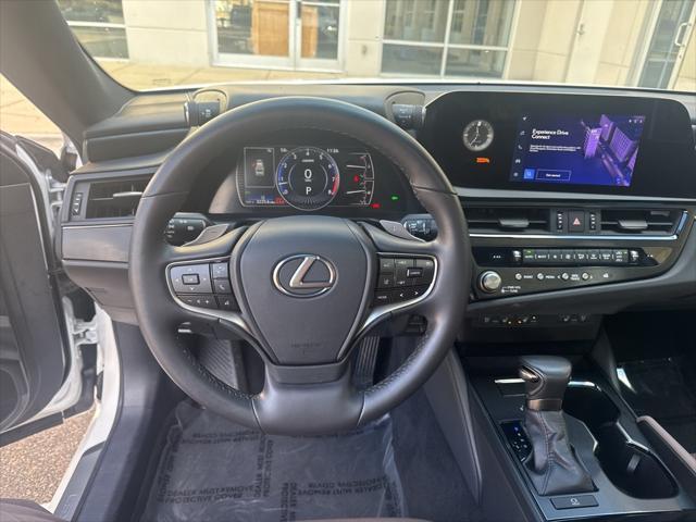 used 2024 Lexus ES 350 car, priced at $39,988