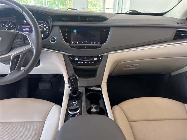 used 2021 Cadillac XT5 car, priced at $31,988