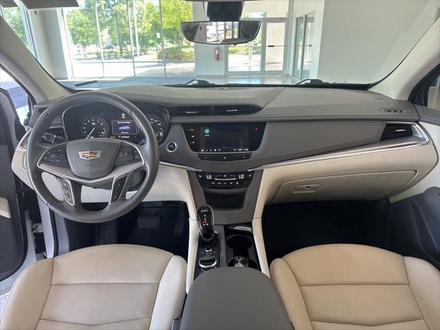 used 2021 Cadillac XT5 car, priced at $31,988