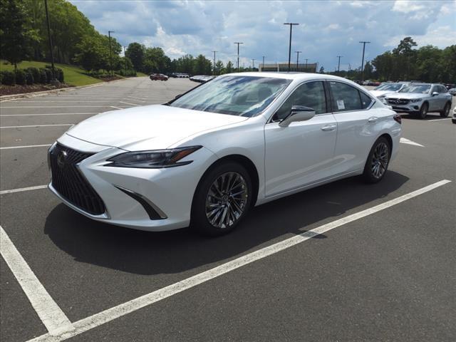 new 2024 Lexus ES 300h car, priced at $57,110