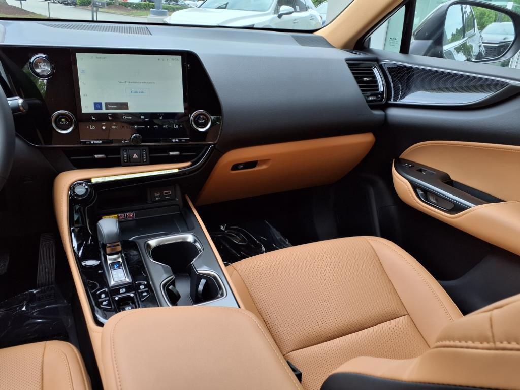 new 2025 Lexus NX 350 car, priced at $48,689