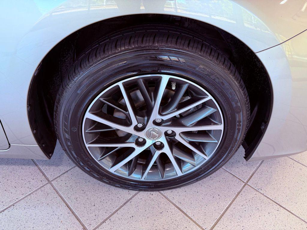 used 2016 Lexus ES 350 car, priced at $16,988