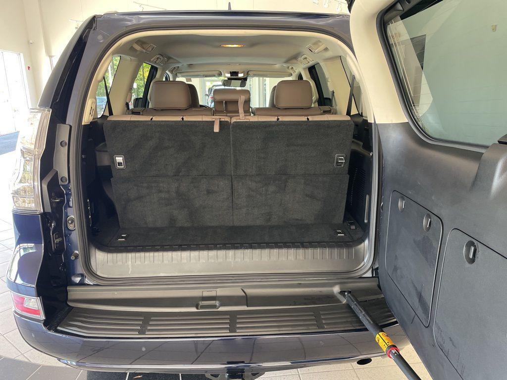 used 2023 Lexus GX 460 car, priced at $60,988