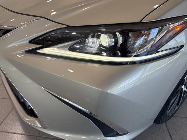 used 2022 Lexus ES 350 car, priced at $36,488