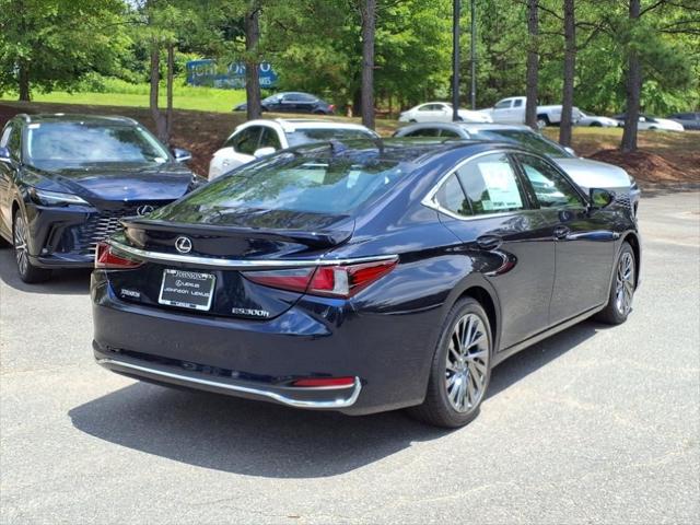 new 2025 Lexus ES 300h car, priced at $54,024