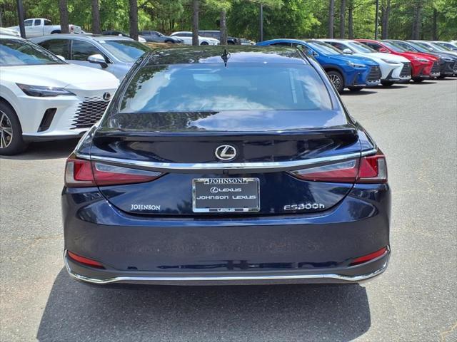 new 2025 Lexus ES 300h car, priced at $54,024