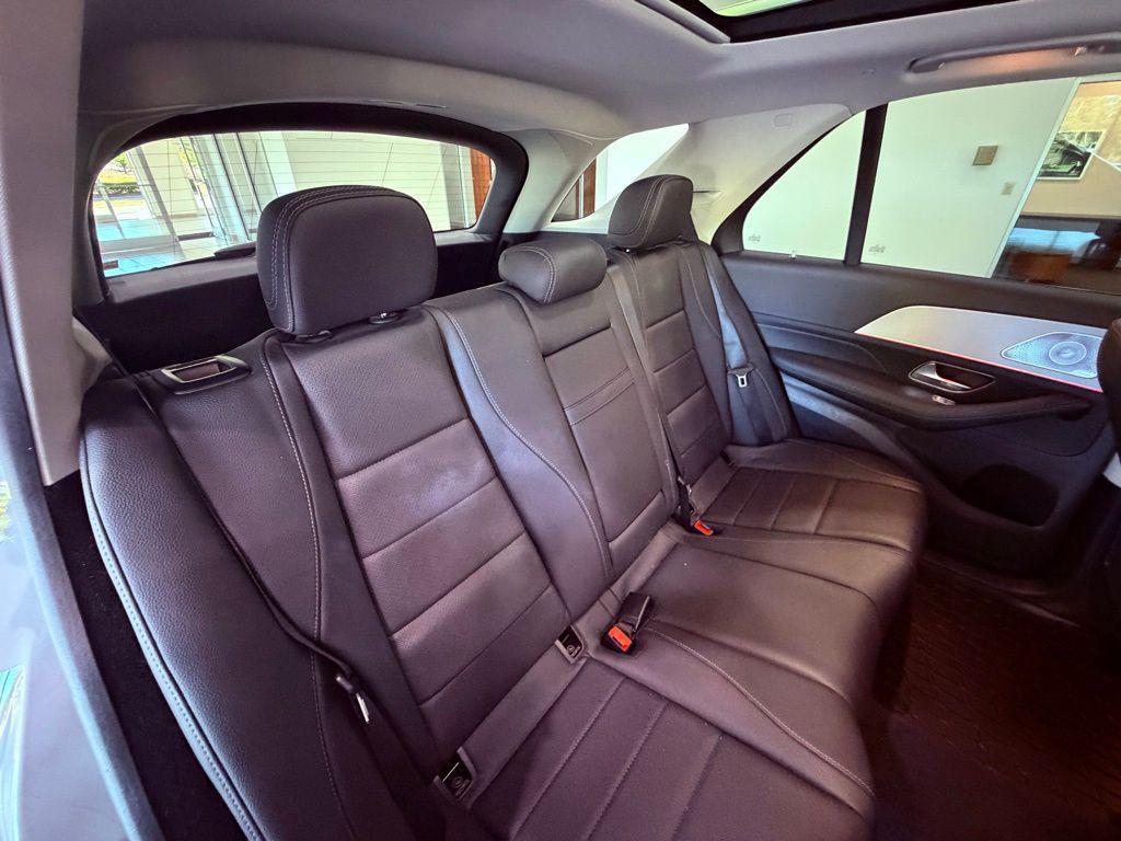used 2024 Mercedes-Benz GLE 350 car, priced at $56,988