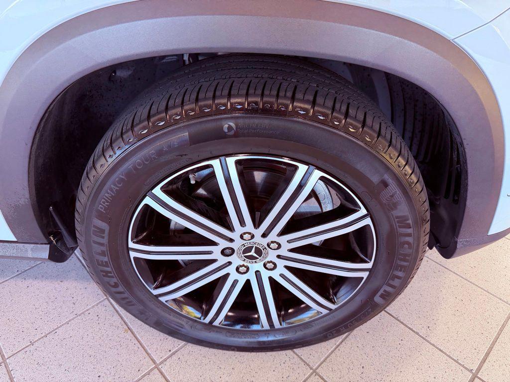 used 2024 Mercedes-Benz GLE 350 car, priced at $56,988