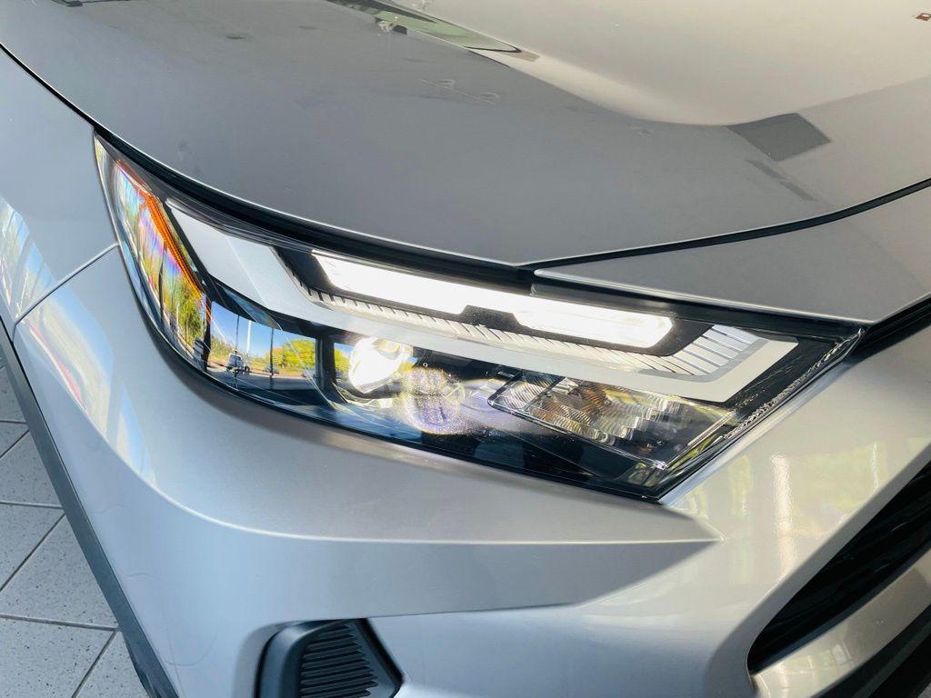 used 2022 Toyota RAV4 Hybrid car, priced at $30,988