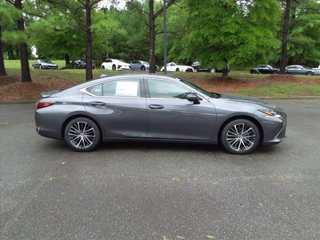 new 2024 Lexus ES 300h car, priced at $53,065