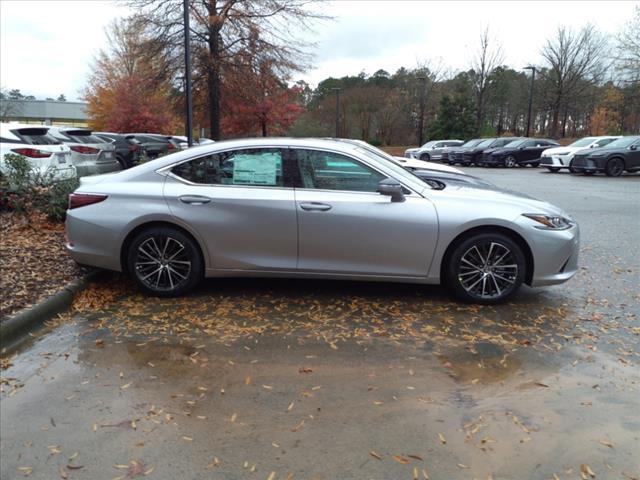 new 2025 Lexus ES 350 car, priced at $48,464