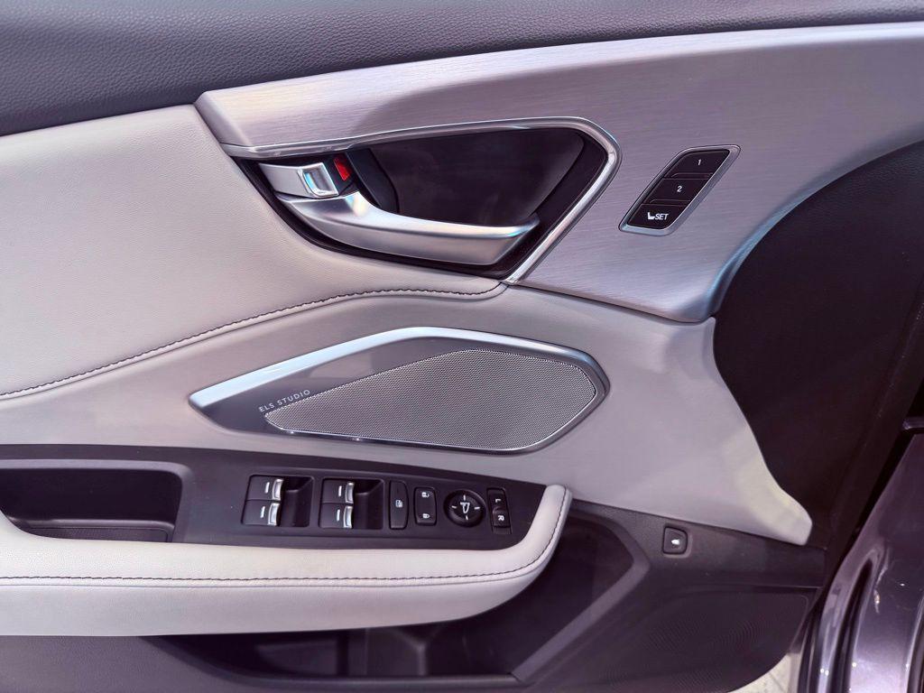 used 2020 Acura RDX car, priced at $30,888