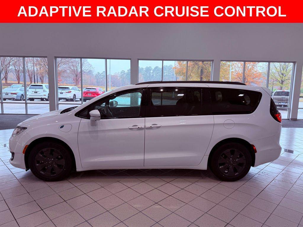 used 2020 Chrysler Pacifica Hybrid car, priced at $22,988