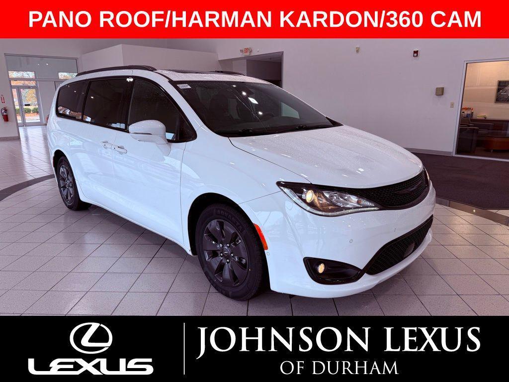 used 2020 Chrysler Pacifica Hybrid car, priced at $22,988