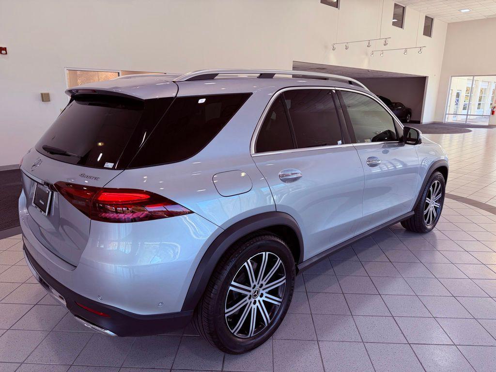 used 2024 Mercedes-Benz GLE 450 car, priced at $61,988