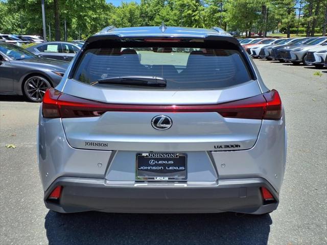 new 2025 Lexus UX 300h car, priced at $42,928