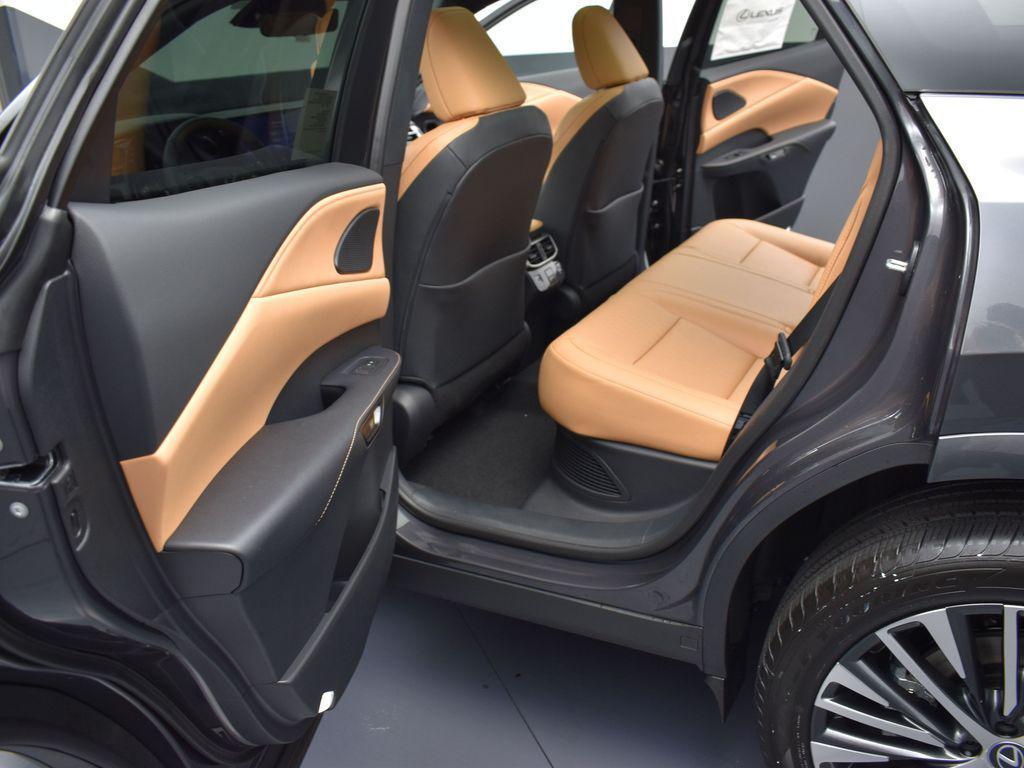 new 2025 Lexus RX 350 car, priced at $63,275