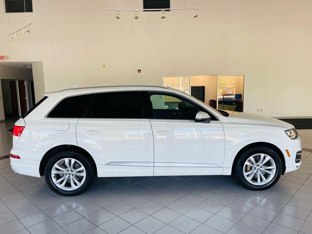 used 2017 Audi Q7 car, priced at $12,988