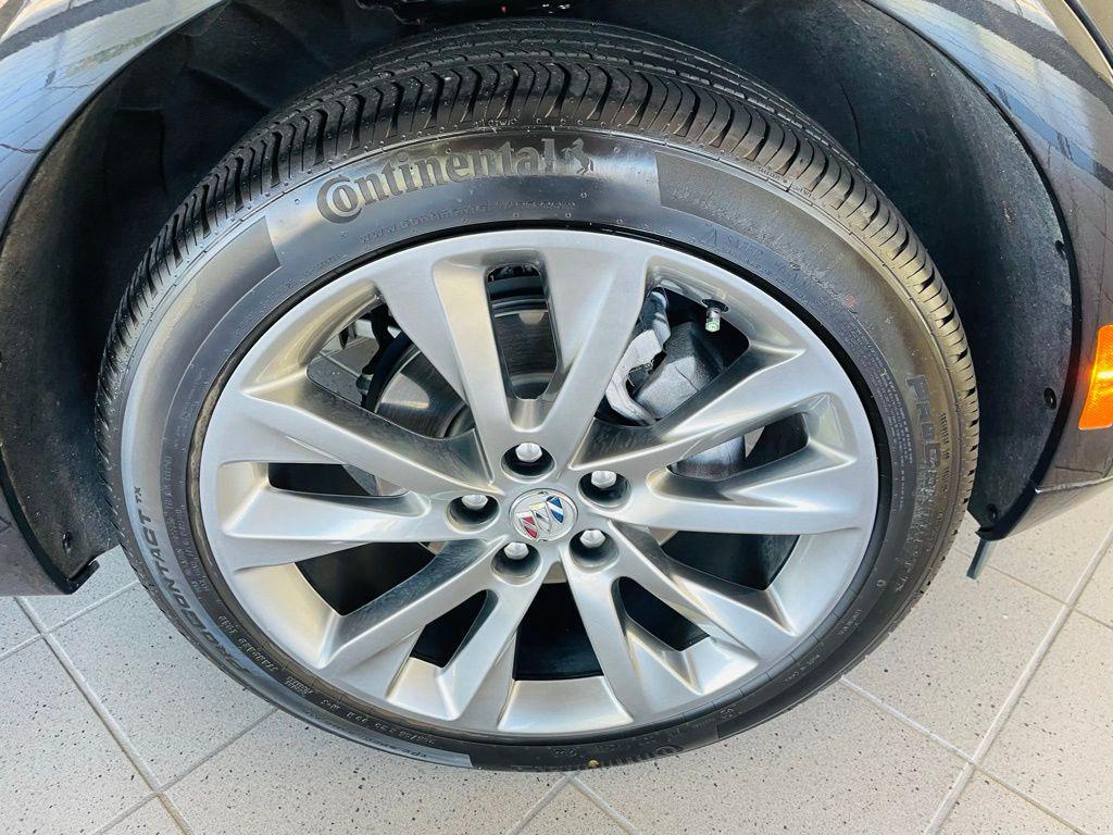 used 2022 Buick Envision car, priced at $29,988
