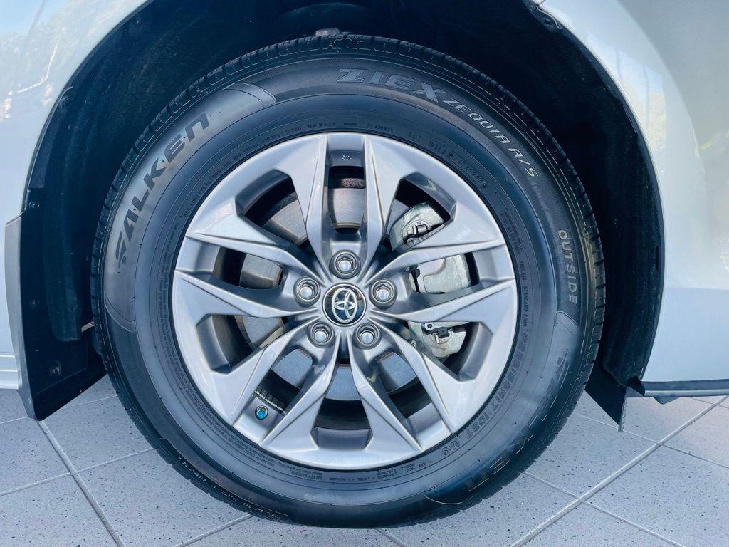 used 2024 Toyota Sienna car, priced at $46,988
