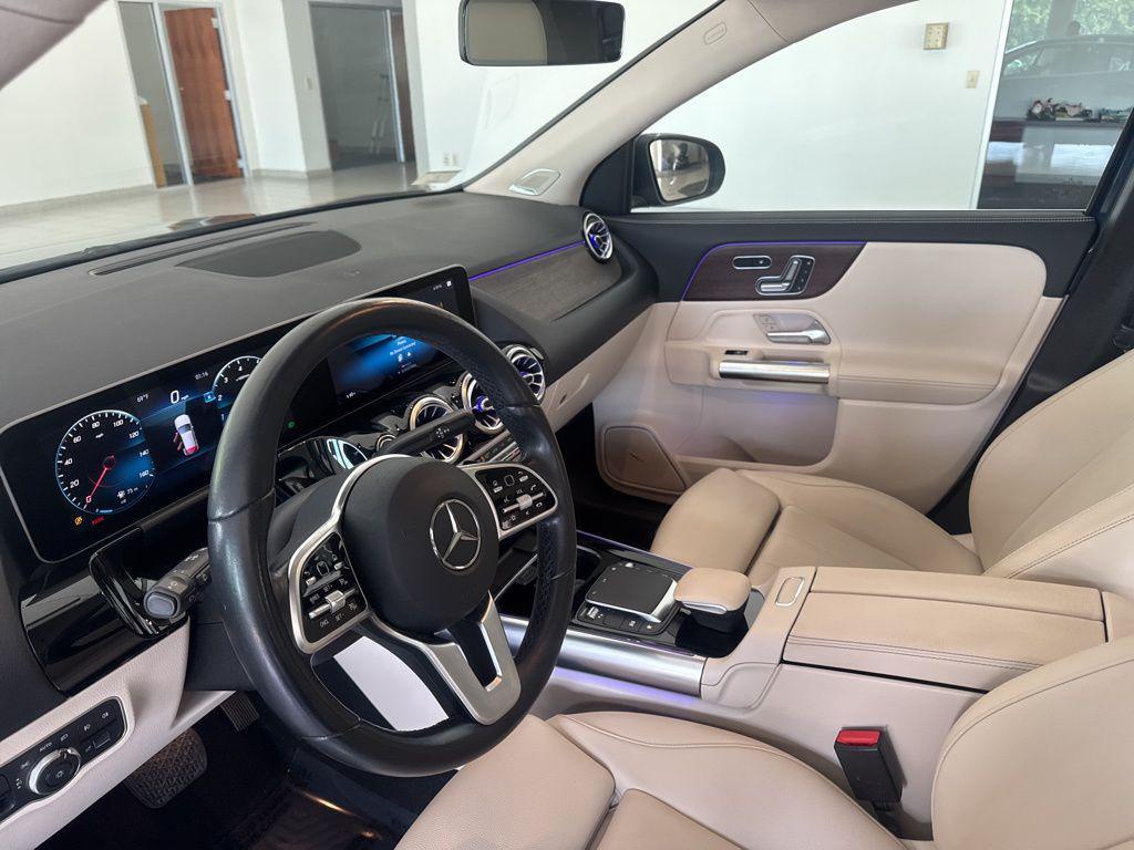 used 2021 Mercedes-Benz GLA 250 car, priced at $23,988