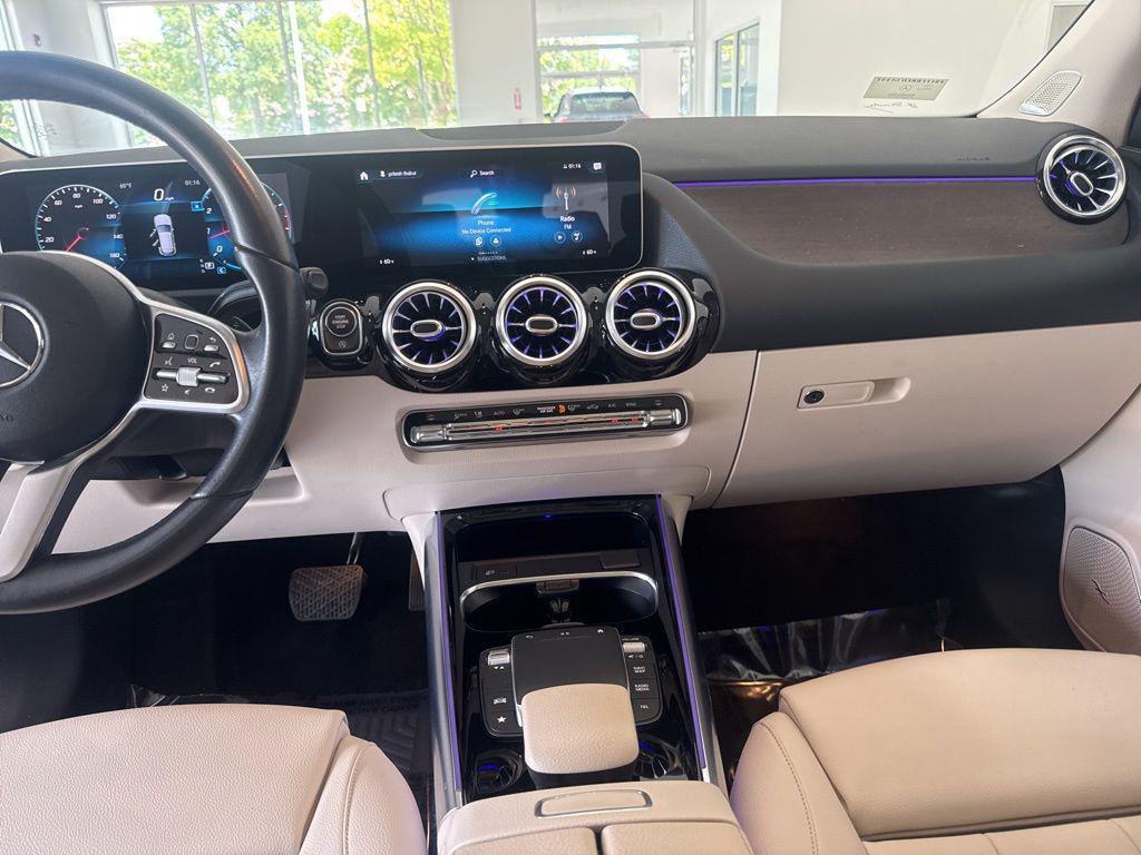 used 2021 Mercedes-Benz GLA 250 car, priced at $23,988
