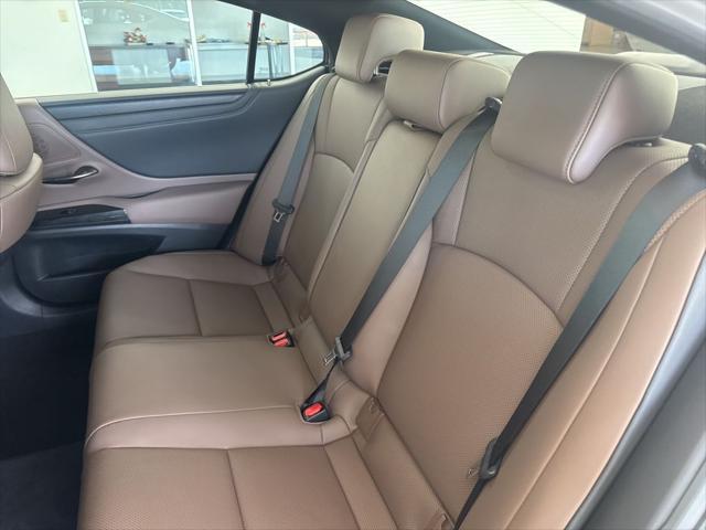 used 2024 Lexus ES 350 car, priced at $41,888