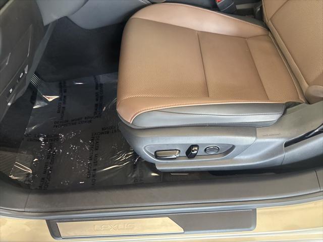 used 2024 Lexus ES 350 car, priced at $41,888