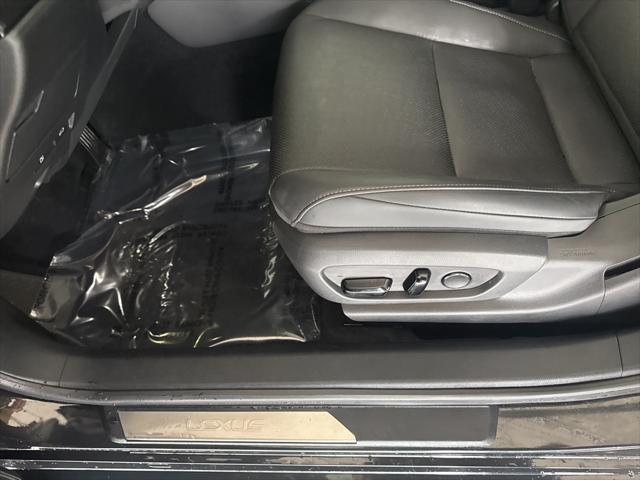 used 2022 Lexus ES 350 car, priced at $35,988