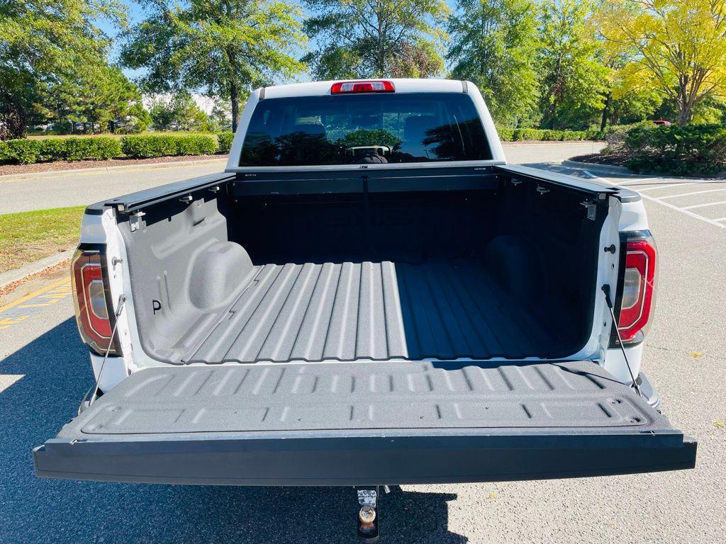 used 2017 GMC Sierra 1500 car, priced at $29,488