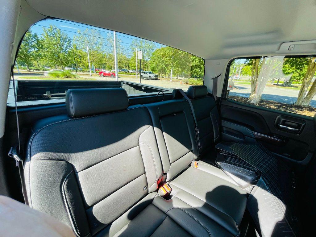 used 2017 GMC Sierra 1500 car, priced at $29,488