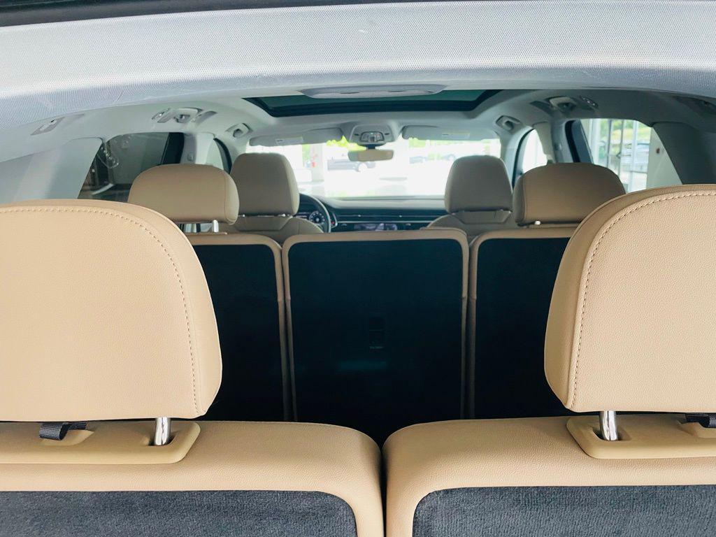 used 2023 Audi Q7 car, priced at $37,488