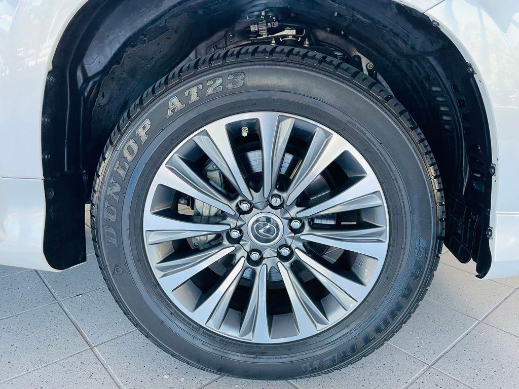 used 2023 Lexus GX 460 car, priced at $64,988