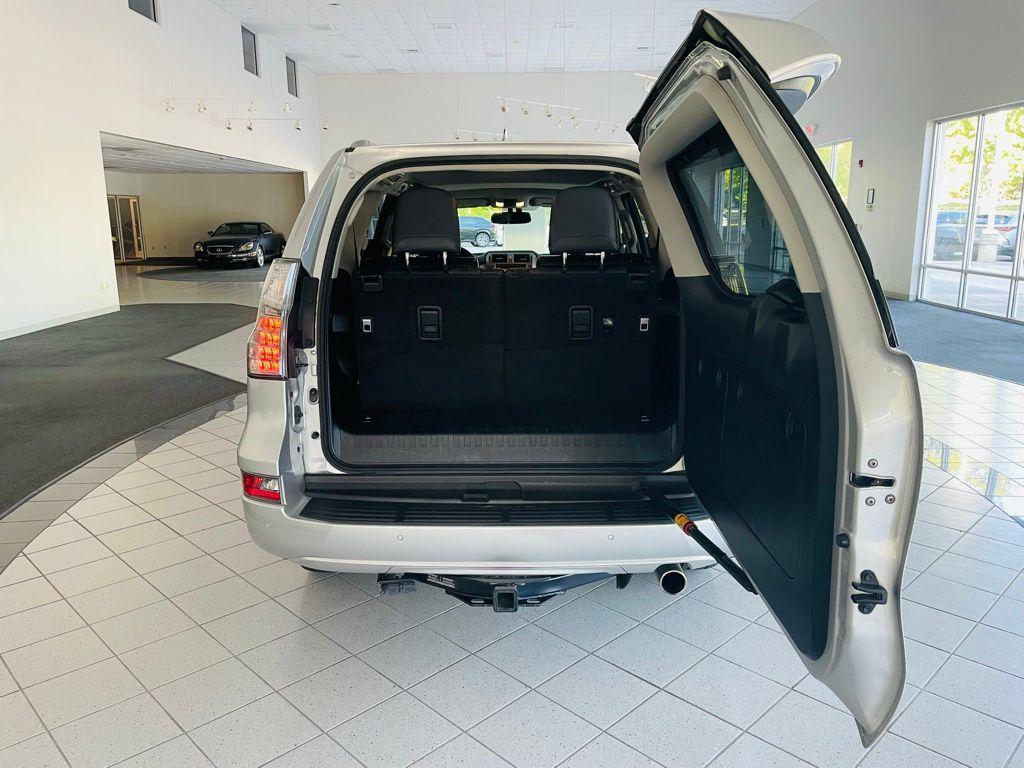 used 2017 Lexus GX 460 car, priced at $21,988
