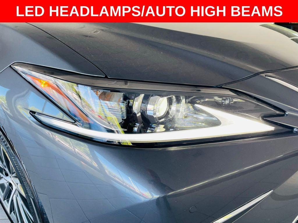 used 2025 Lexus ES 350 car, priced at $44,488