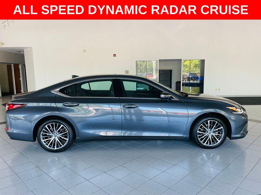 used 2025 Lexus ES 350 car, priced at $44,488