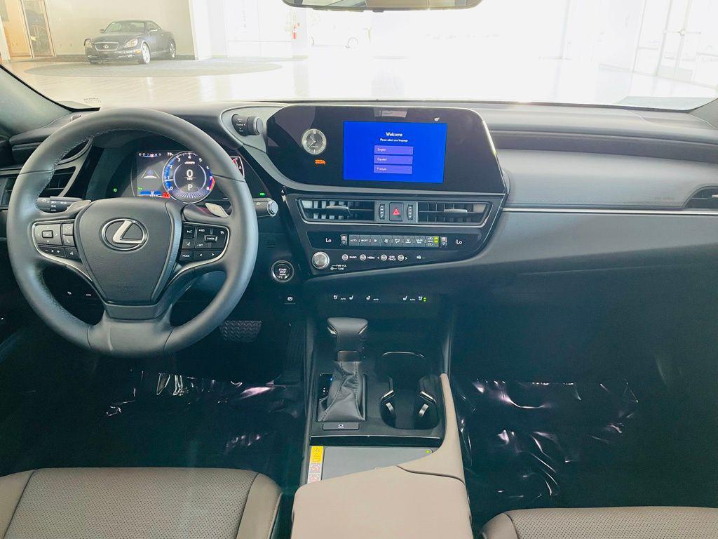 used 2025 Lexus ES 350 car, priced at $44,488
