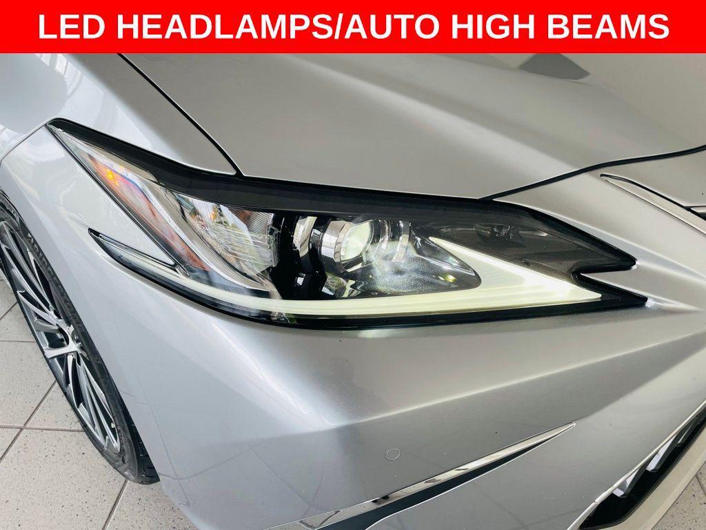 used 2022 Lexus ES 350 car, priced at $36,488