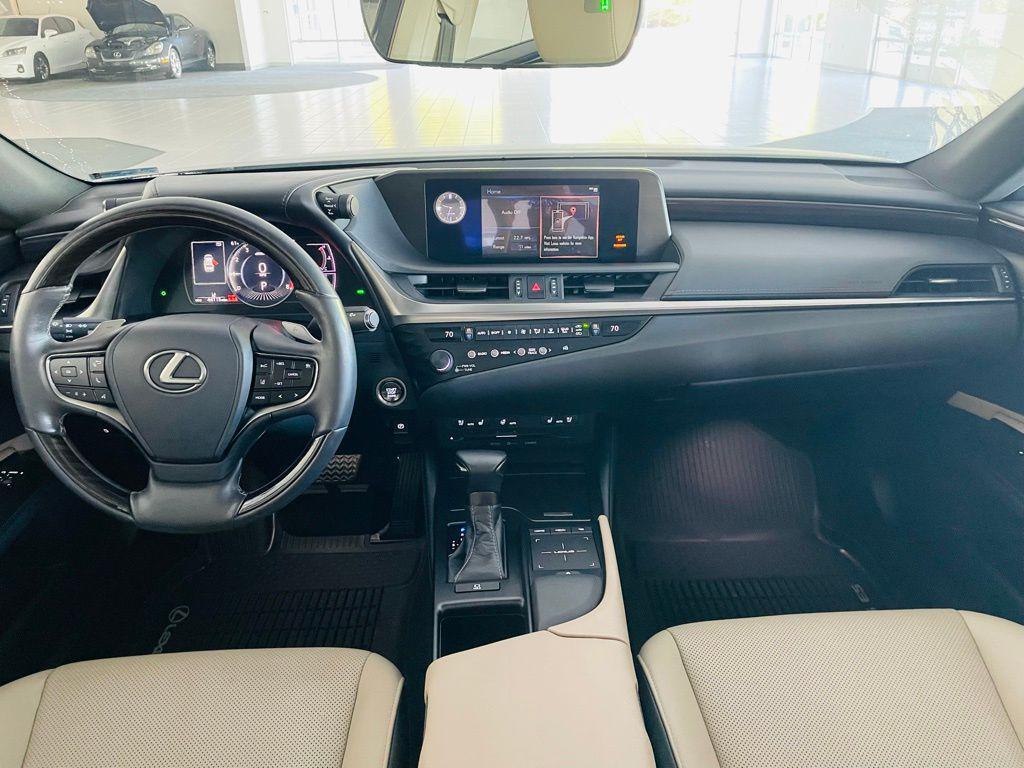 used 2020 Lexus ES 350 car, priced at $31,488