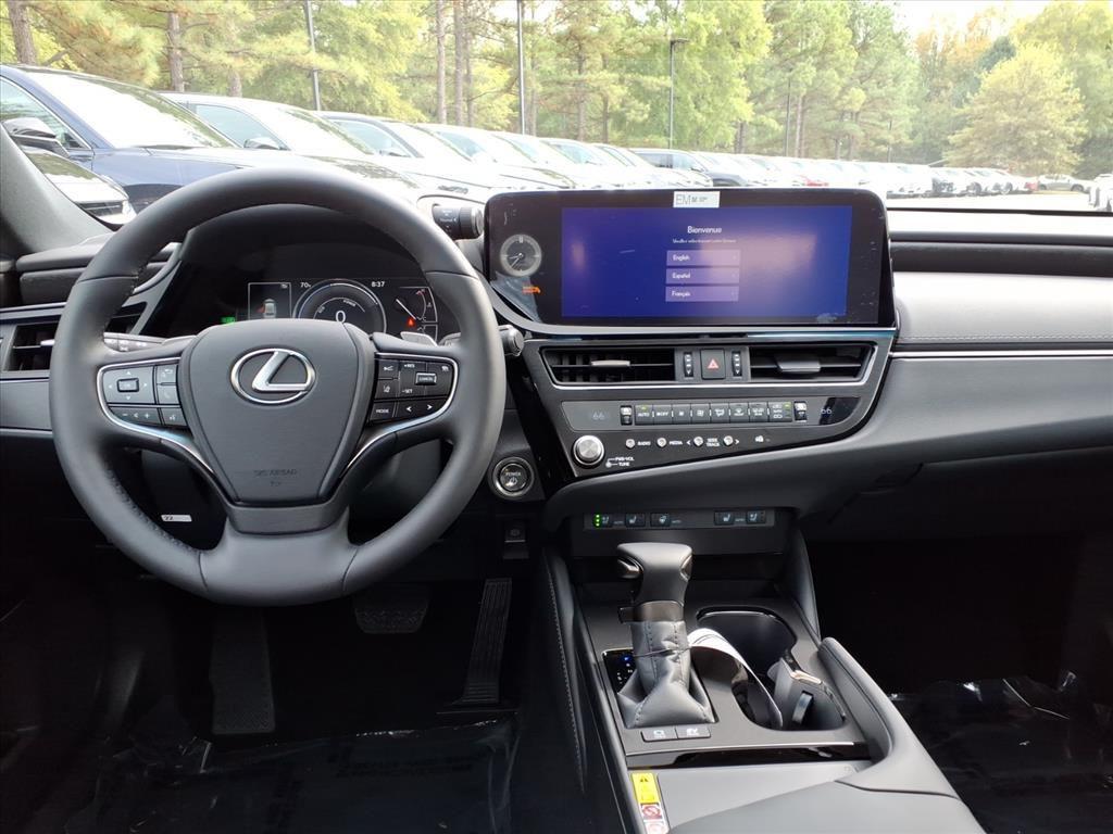 new 2025 Lexus ES 300h car, priced at $51,124