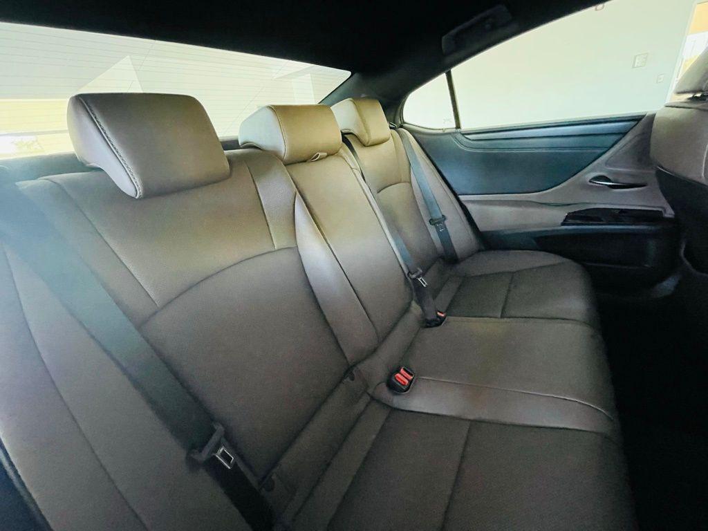 used 2025 Lexus ES 350 car, priced at $43,488
