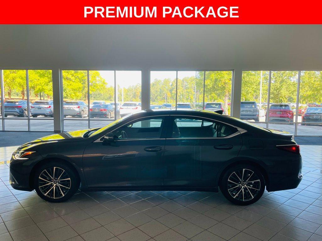 used 2025 Lexus ES 350 car, priced at $43,488